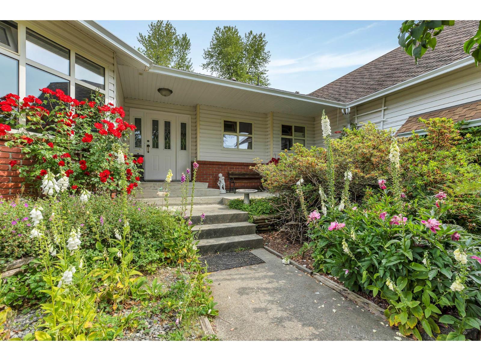 33470 Ihles Avenue Property Photo 5