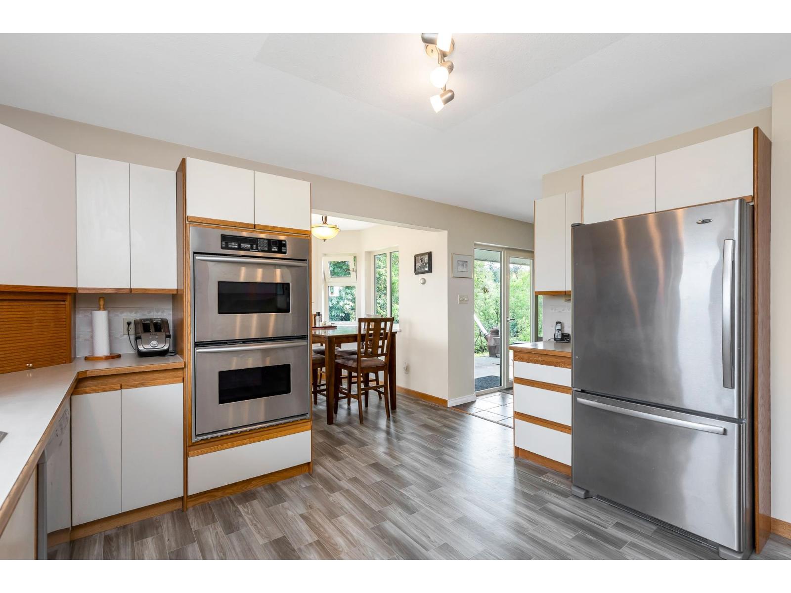 33470 Ihles Avenue Property Photo 11