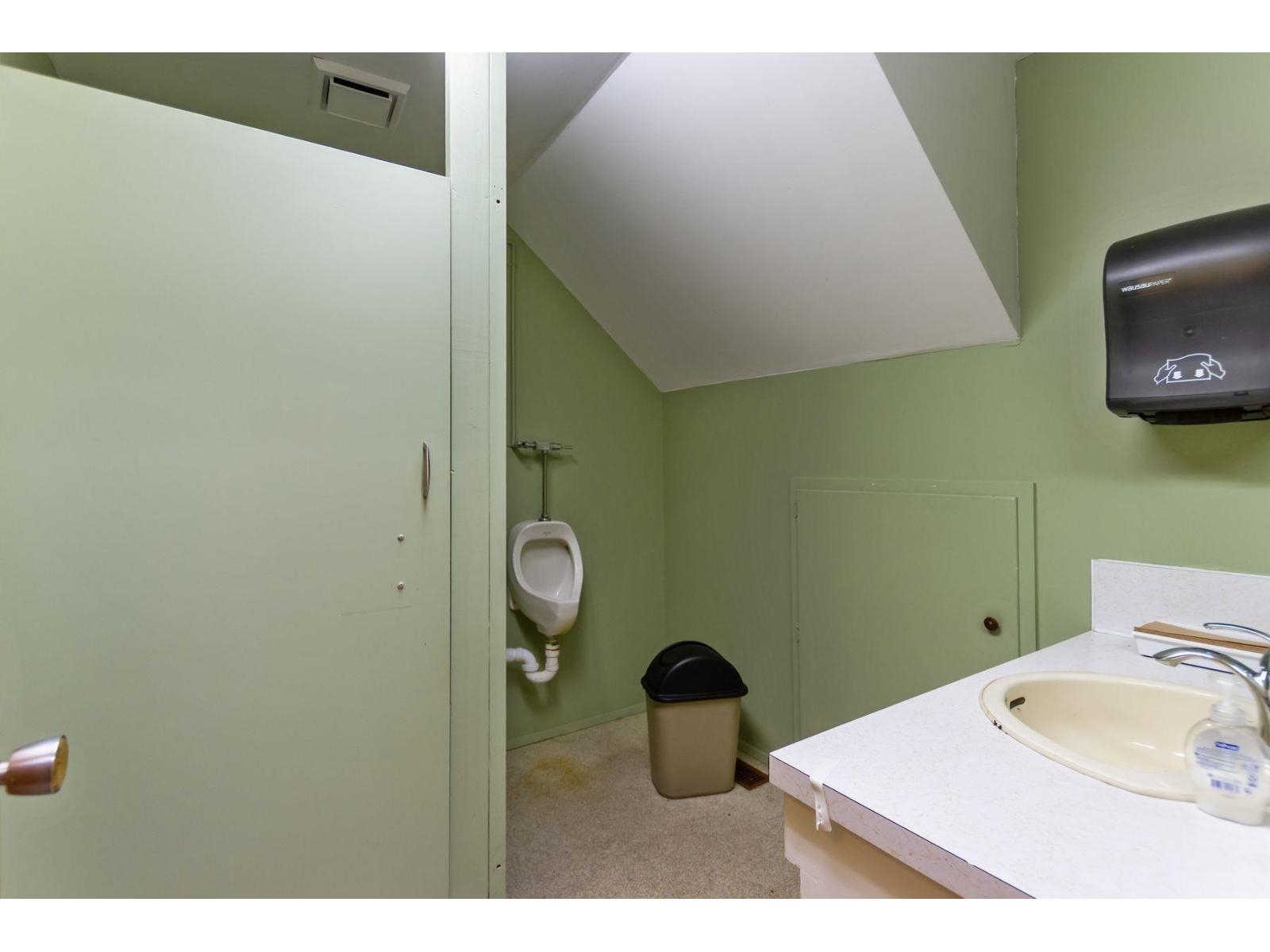 33860 Pine Street Property Photo 23