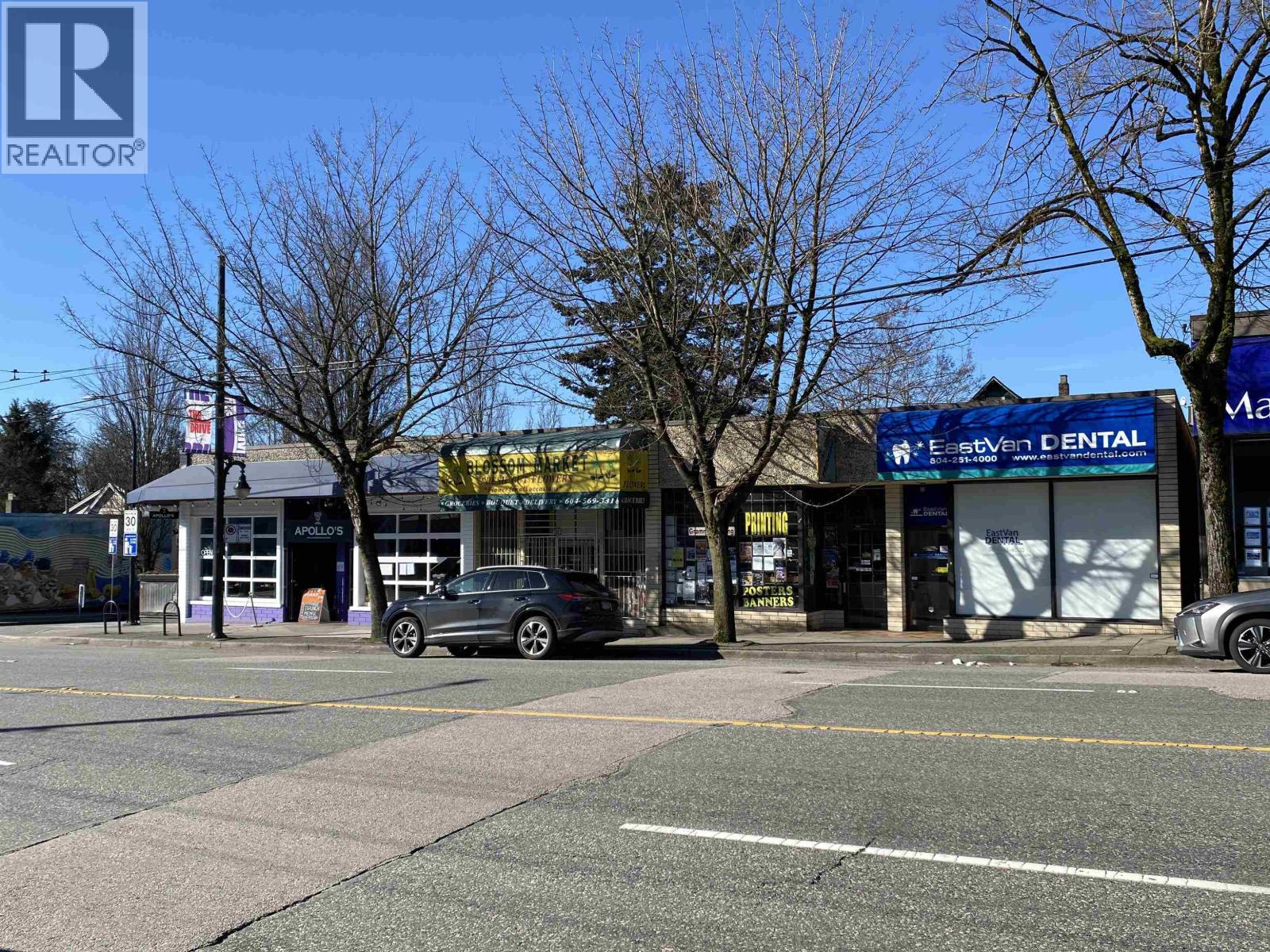 2085 Commercial Drive Property Photo 3