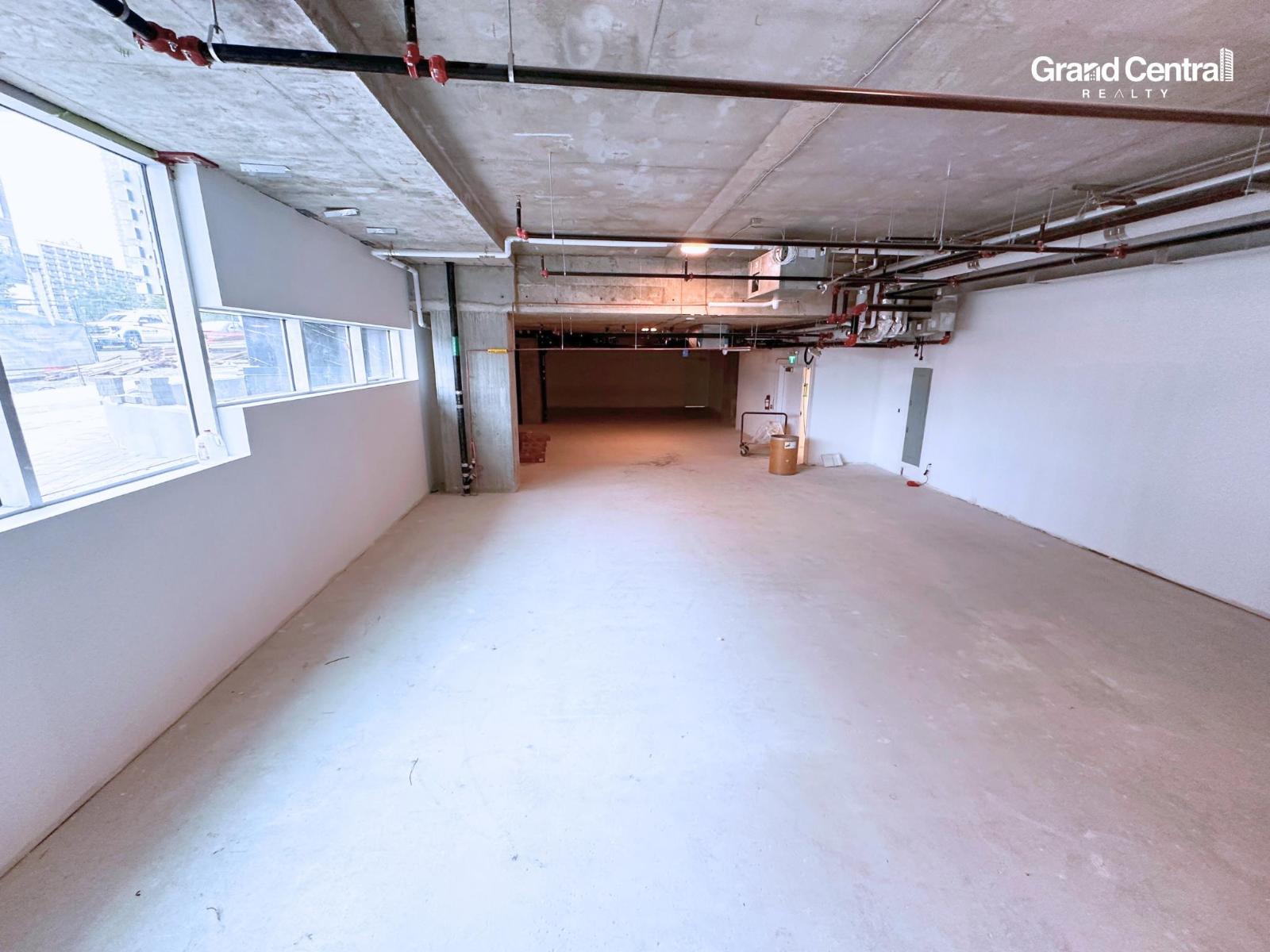 104 9686 137 Street Property Photo 7