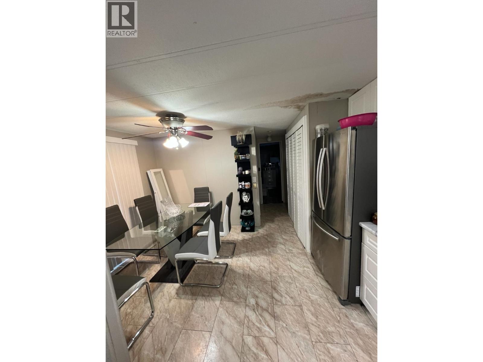 11276 272 Street Property Photo 3