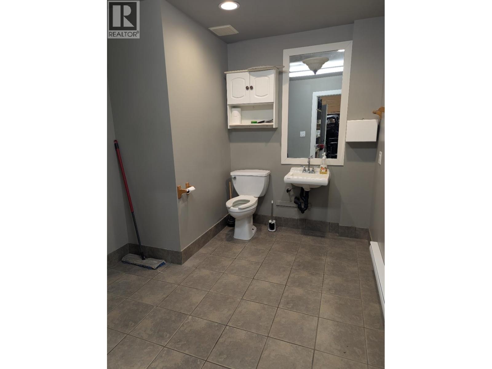 2 11720 Stewart Crescent Property Photo 21