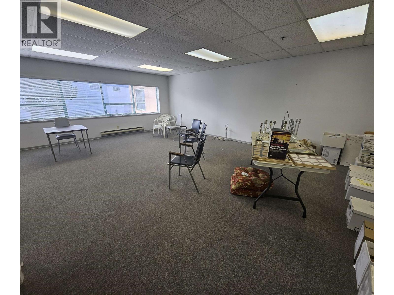 150 6751 Graybar Road Property Photo 10