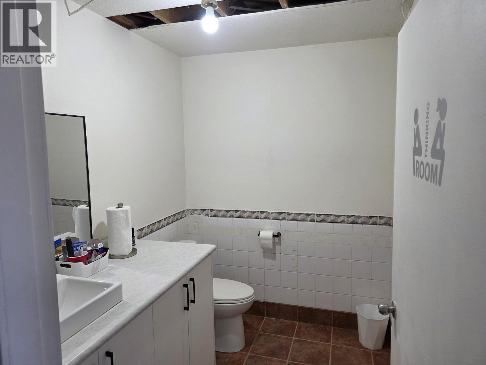 110 4833 Byrne Road Property Photo 17