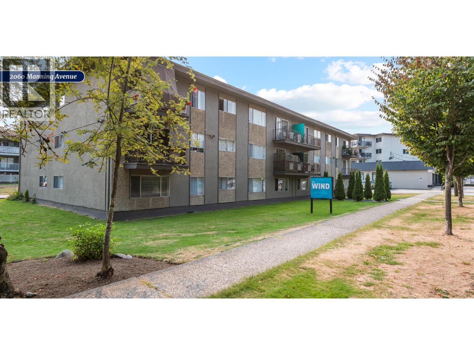 2048-2060 Manning Avenue Property Photo 3