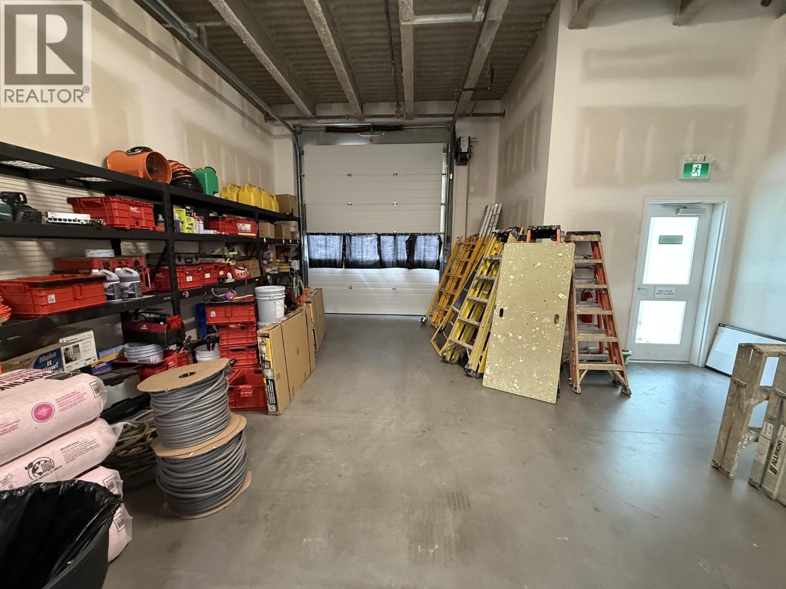 157 951 E Kent Ave North Avenue Property Photo 1