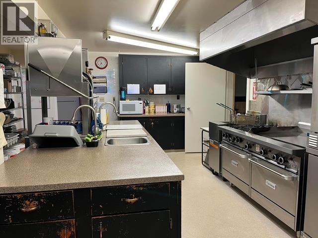 474 E Victoria Street Property Photo 2