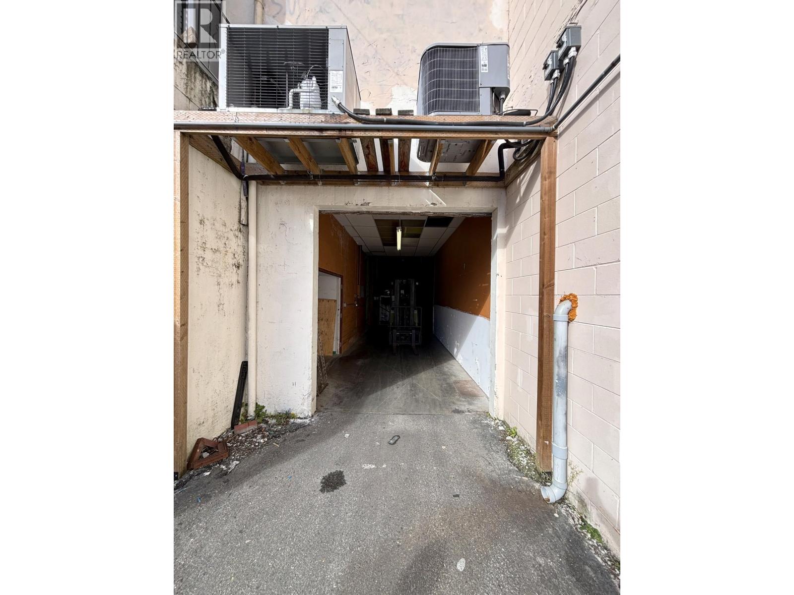 1518 & 1520 Venables Street Property Photo 4