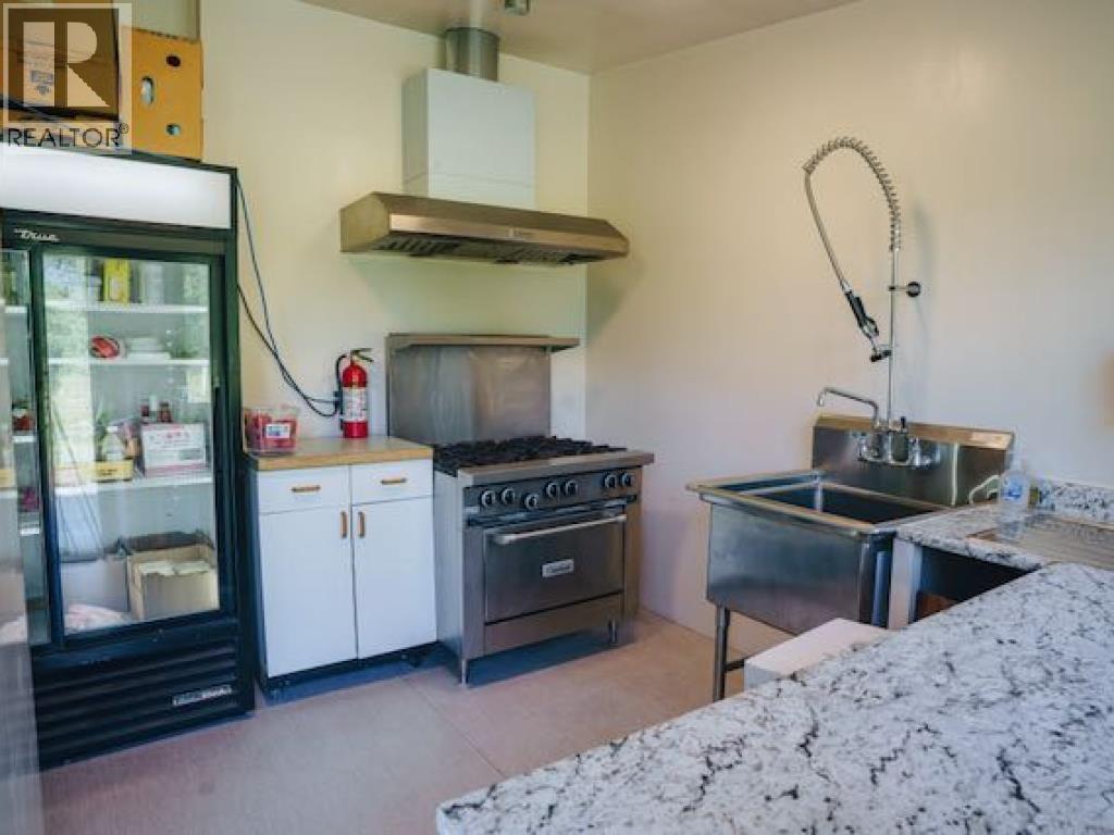 1680 Mackenzie 20 Highway Property Photo 7