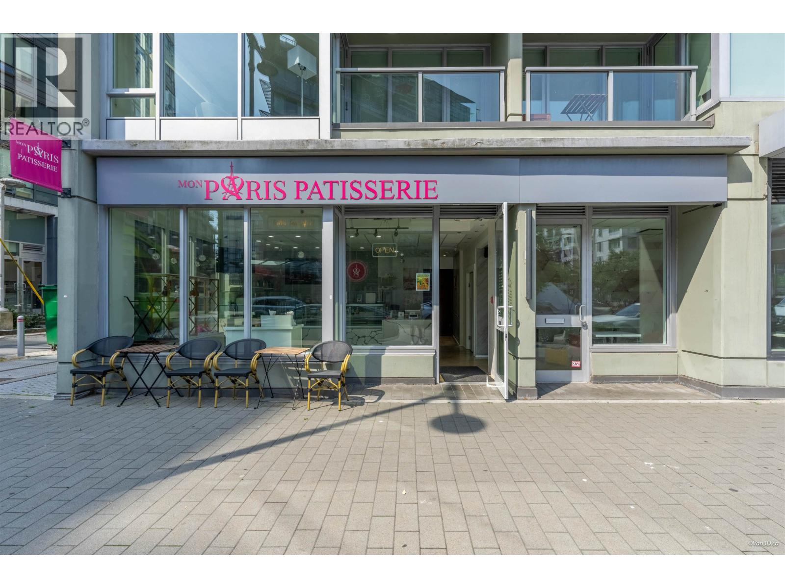 1721 Manitoba Street Property Photo 1