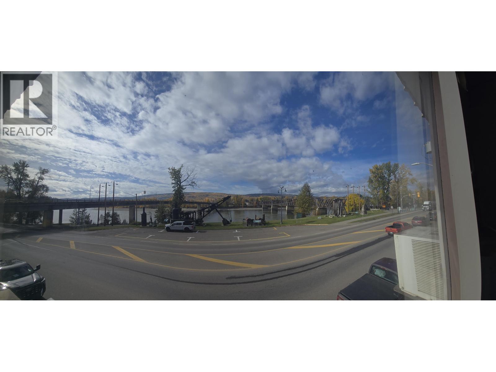 164 Front Street Property Photo 14