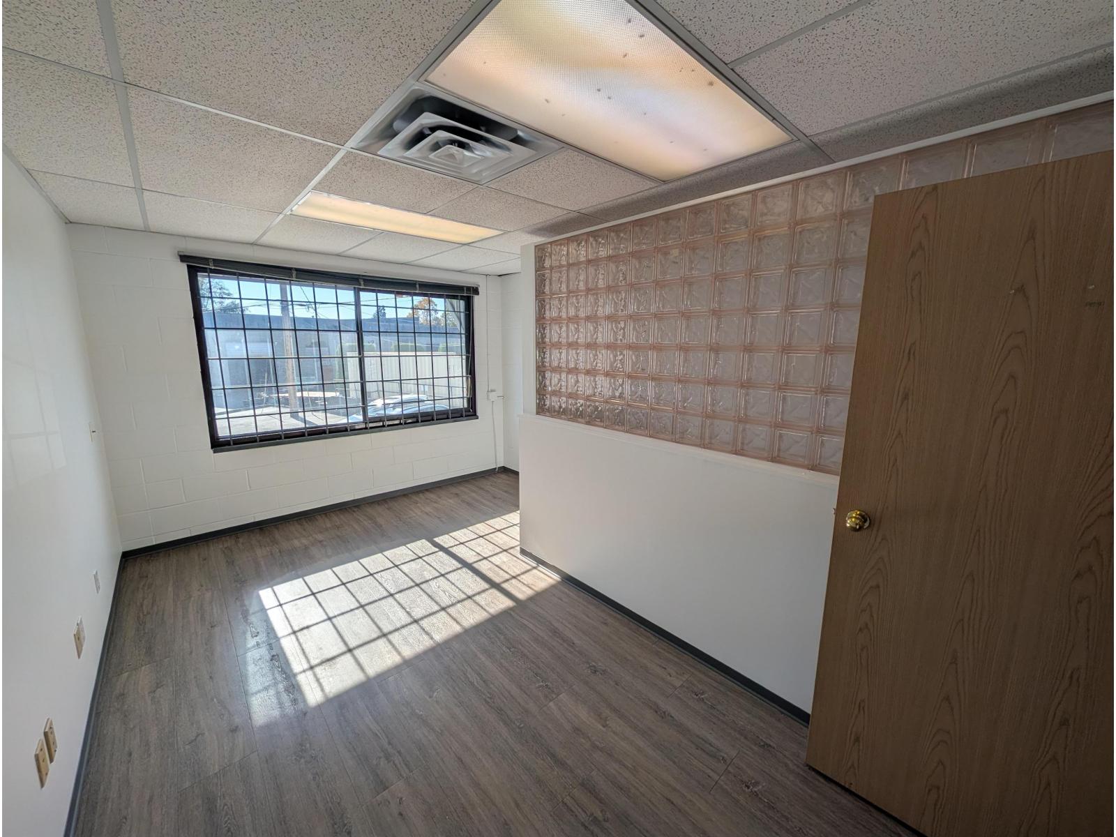106 19331 Enterprise Way Property Photo 13