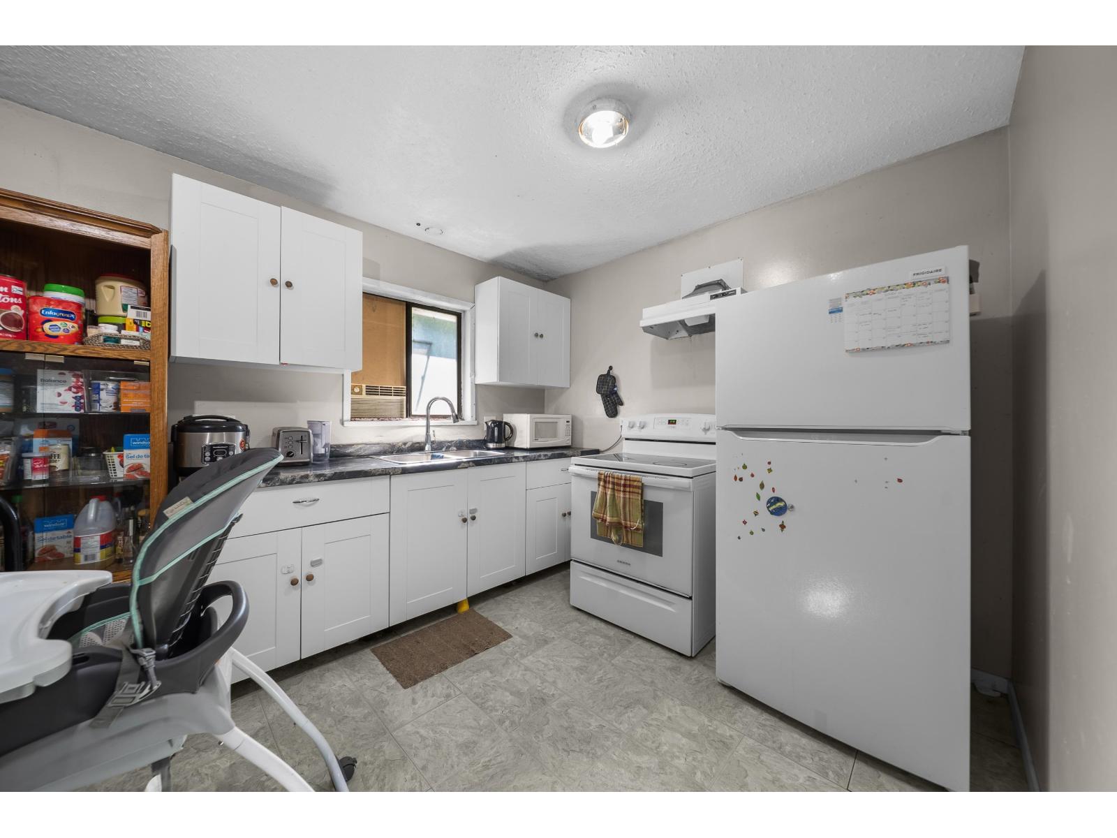 28677 58 Avenue Property Photo 24