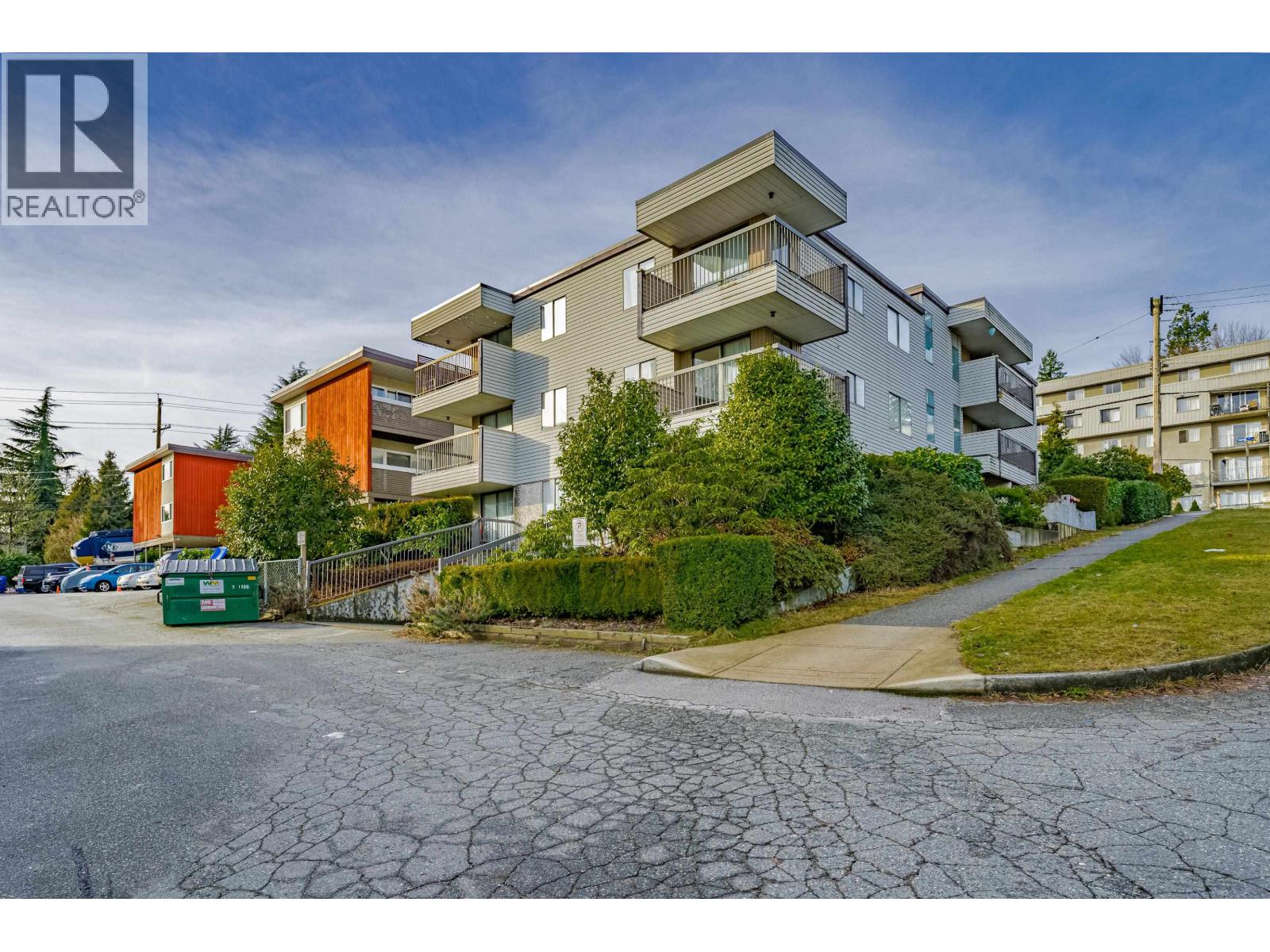 76 Coburg Street Property Photo 2
