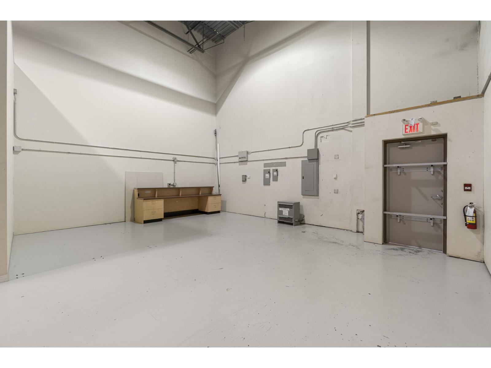 207 7261 River Place Property Photo 6