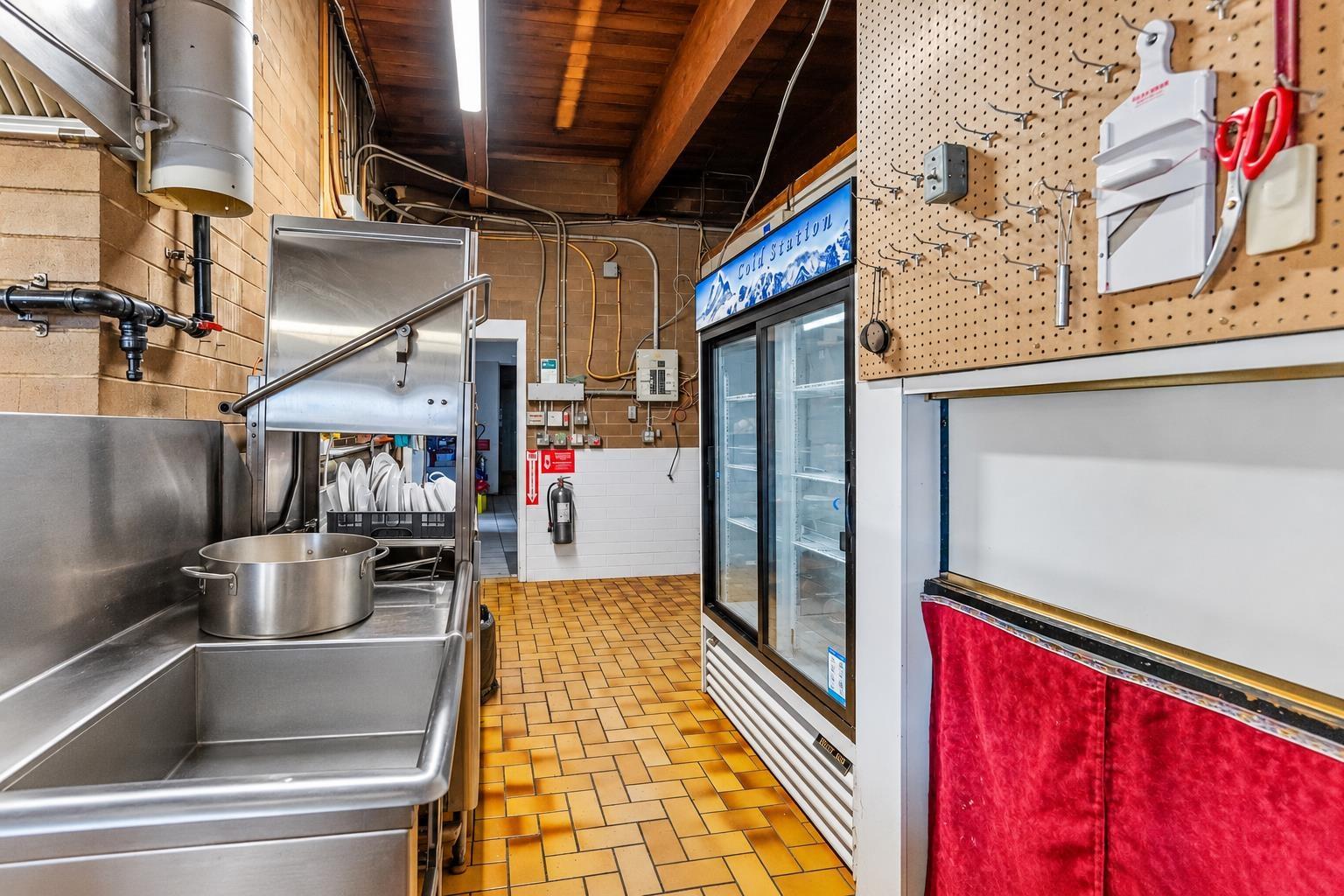 37165 Lougheed Highway Property Photo 15