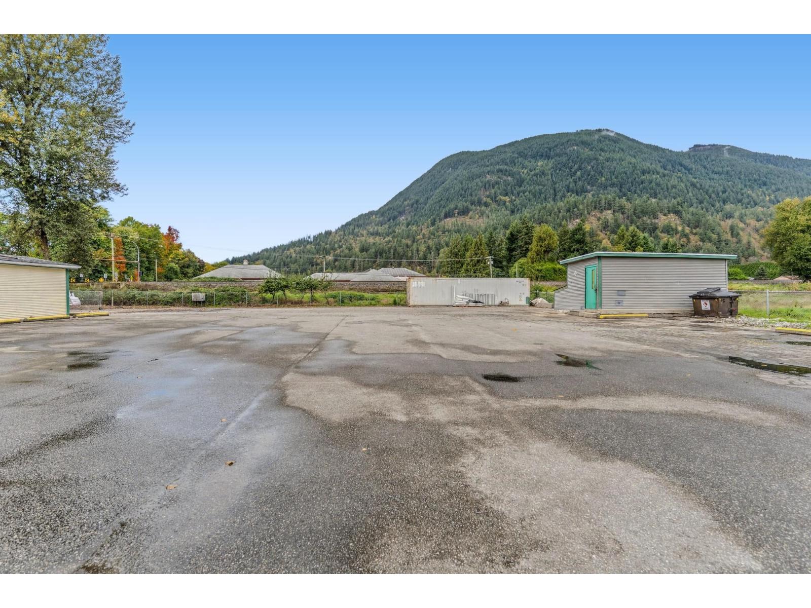 37165-37191 Lougheed Highway Property Photo 33