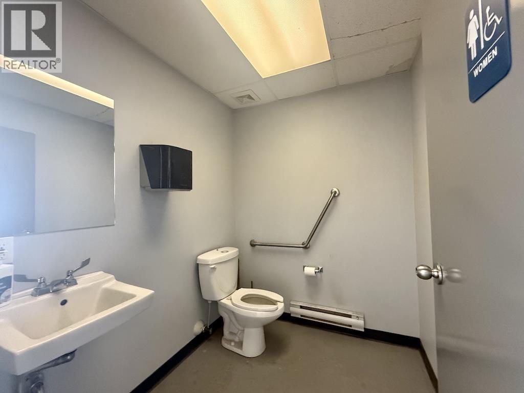 102 10422 N Alaska Road Property Photo 13