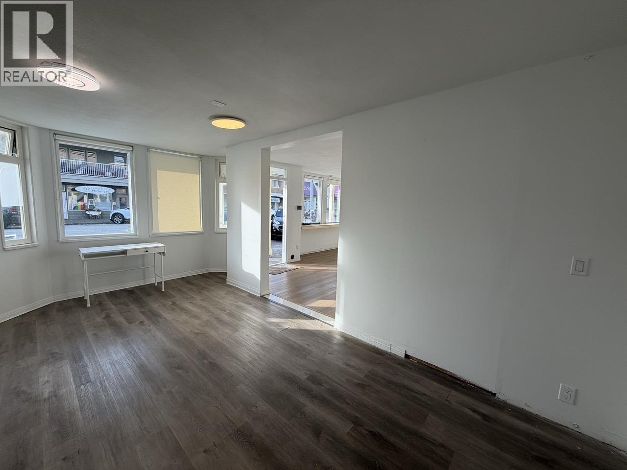 100 12040 2nd Avenue Property Photo 6