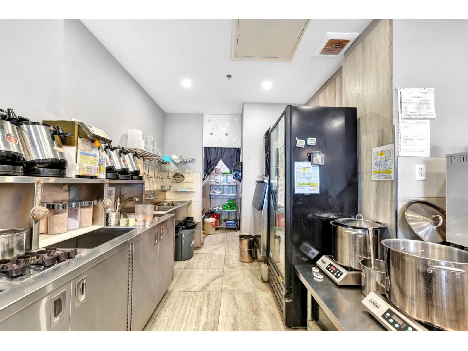 13402 104 Avenue Property Photo 17
