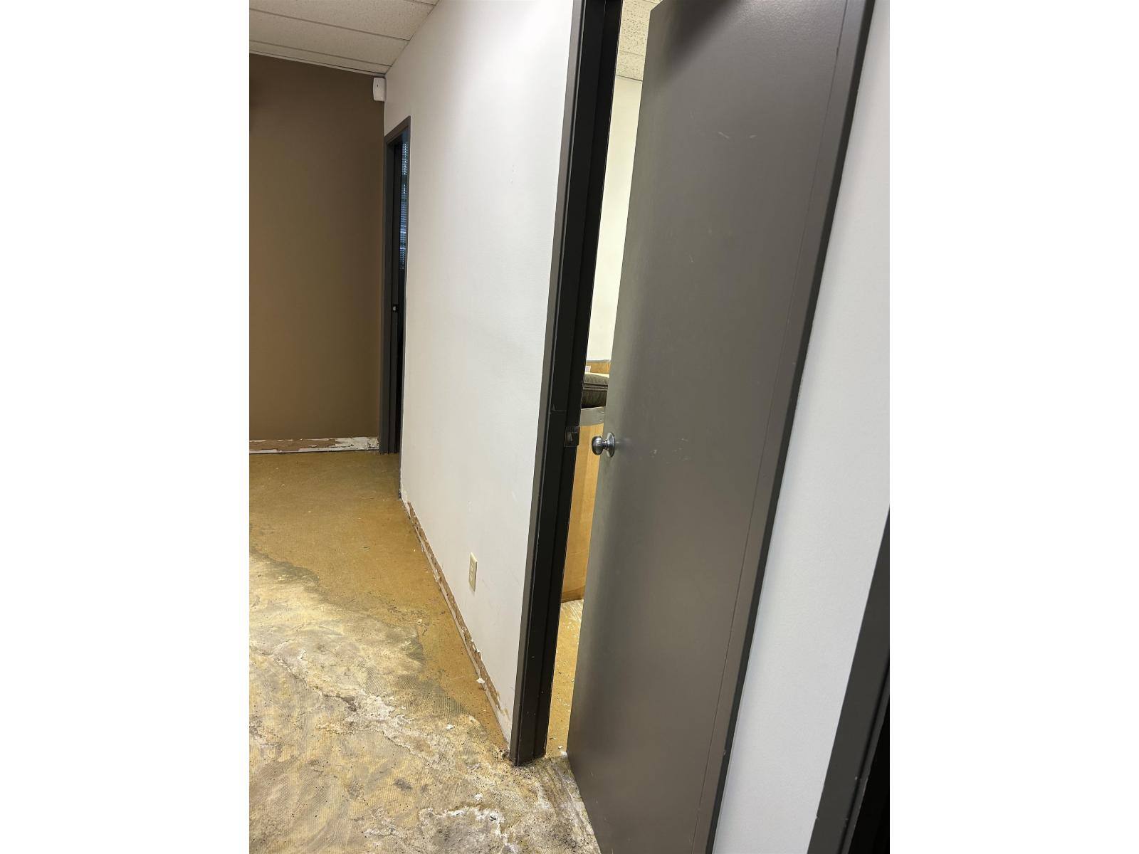 101 13798 94a Avenue Property Photo 1