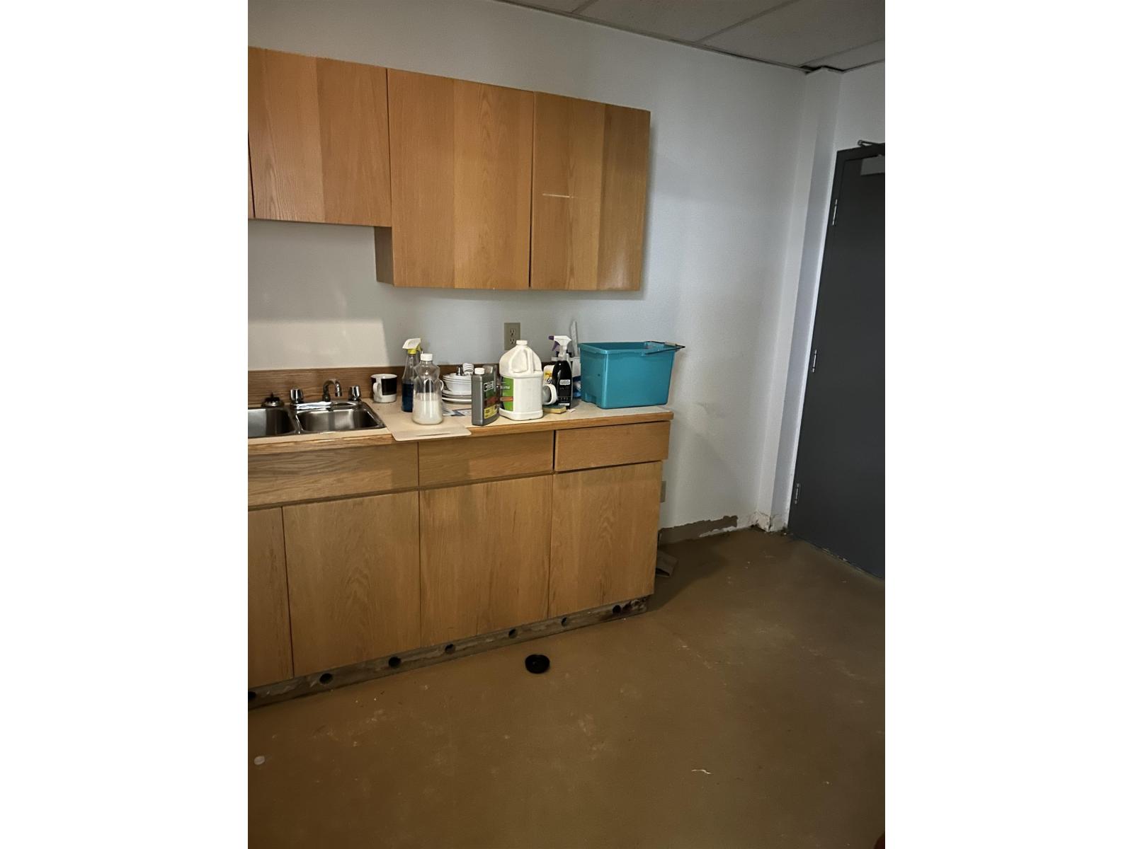 101 13798 94a Avenue Property Photo 5