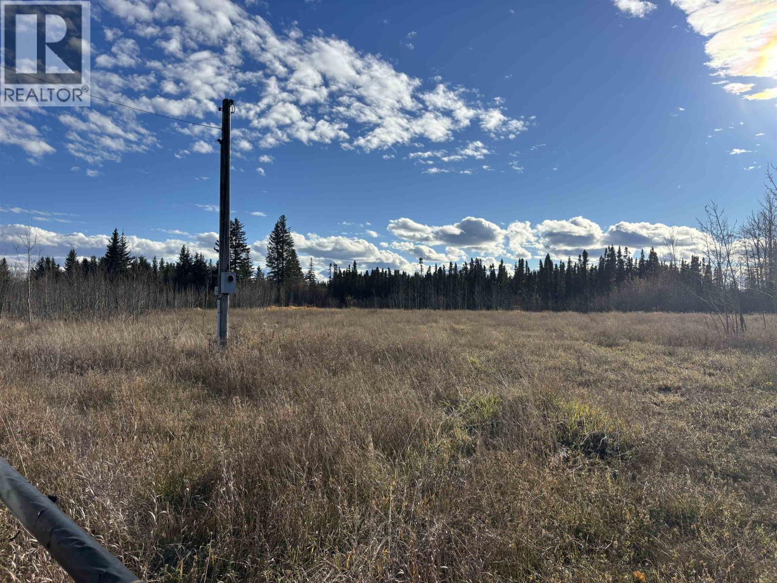 8586 N 97 Highway Property Photo 4