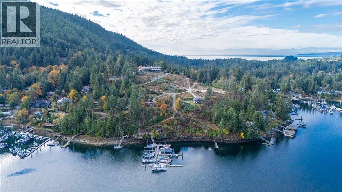 12671 Sunshine Coast Highway Property Photo 9