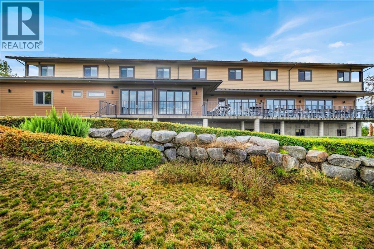 12671 Sunshine Coast Highway Property Photo 15
