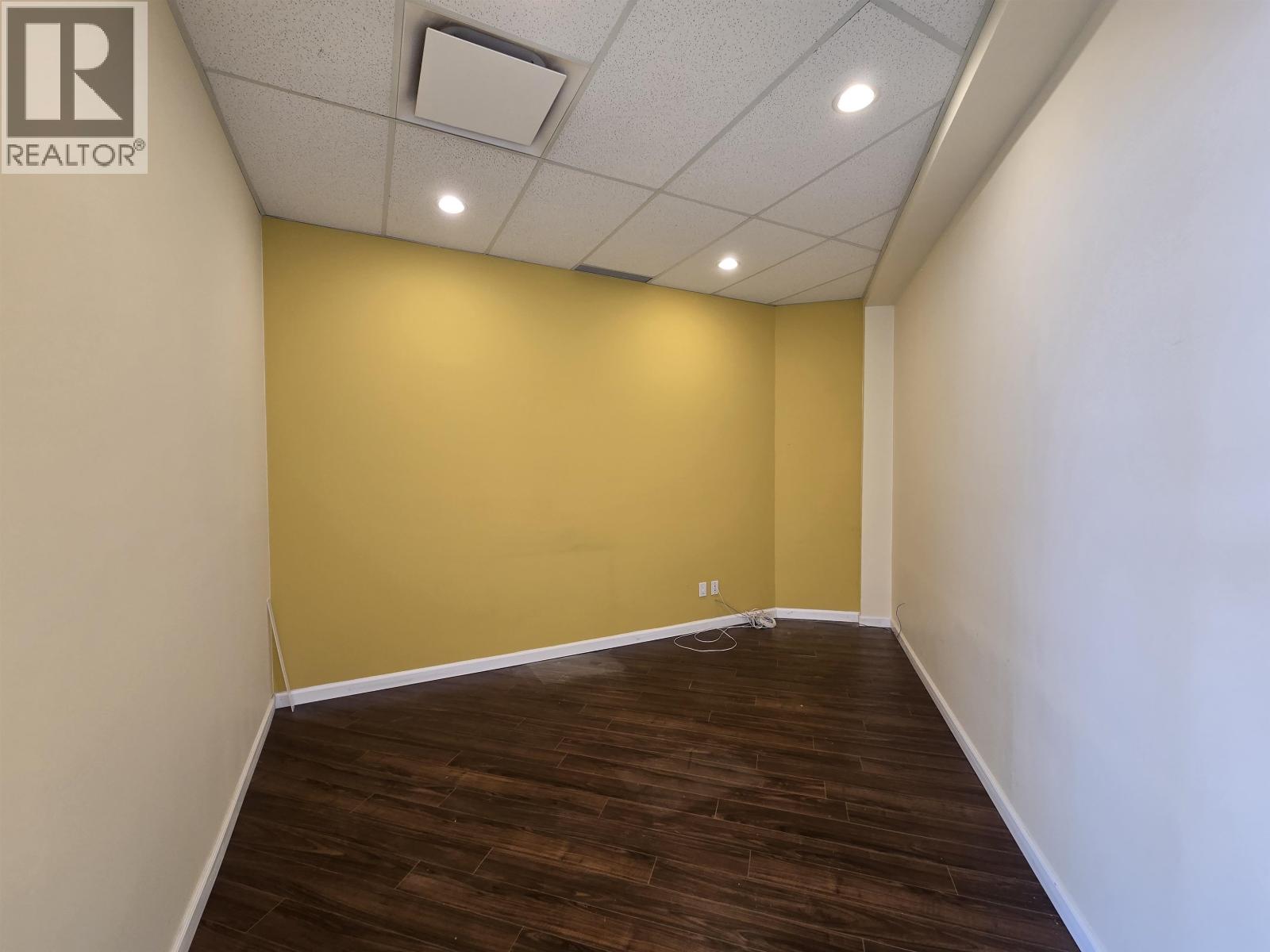 170 8351 Alexandra Road Property Photo 14