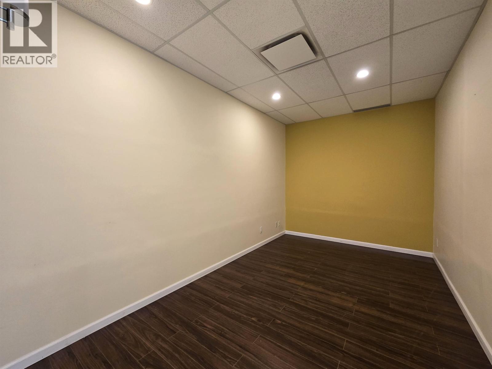 170 8351 Alexandra Road Property Photo 16