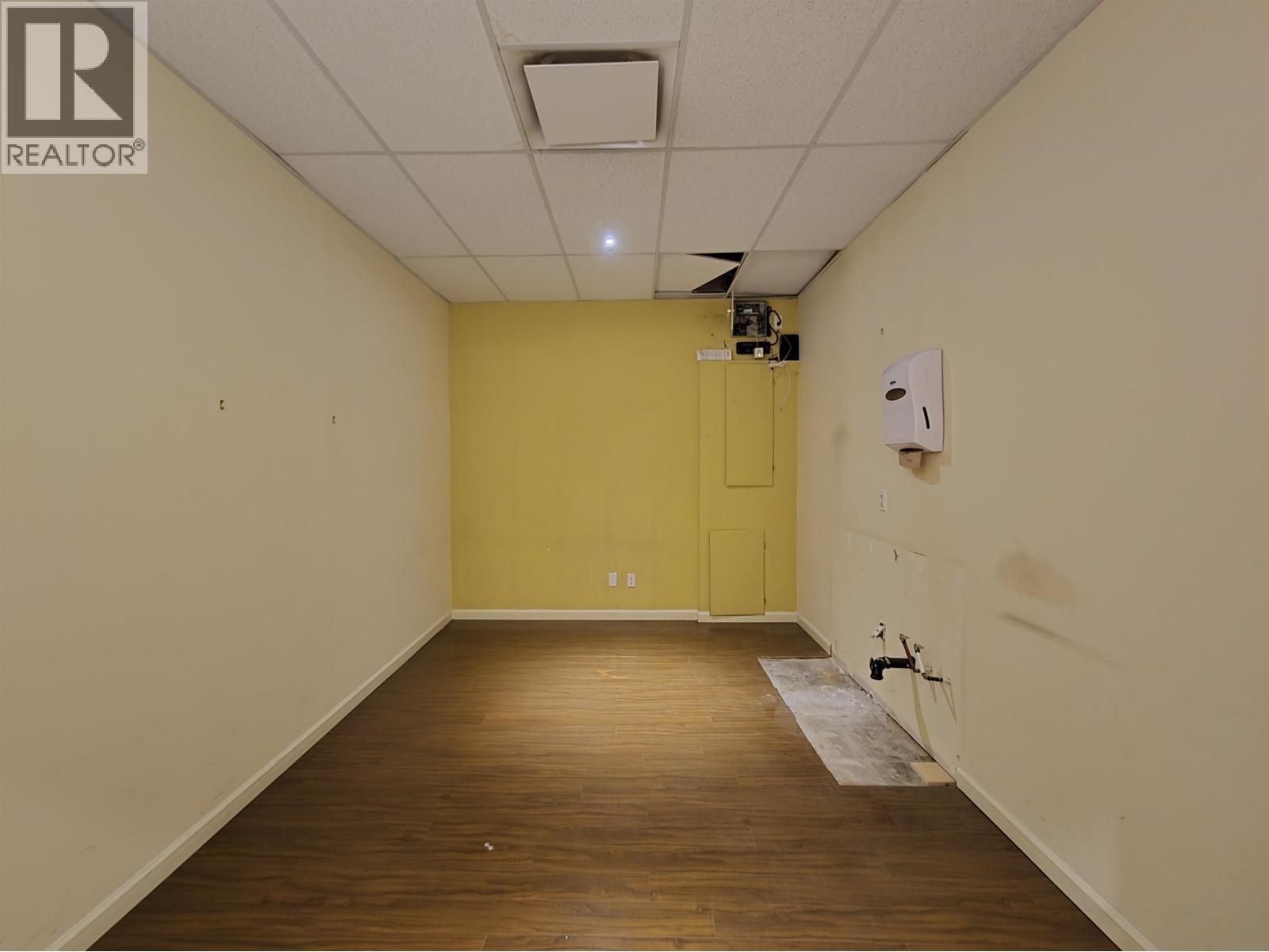 170 8351 Alexandra Road Property Photo 21