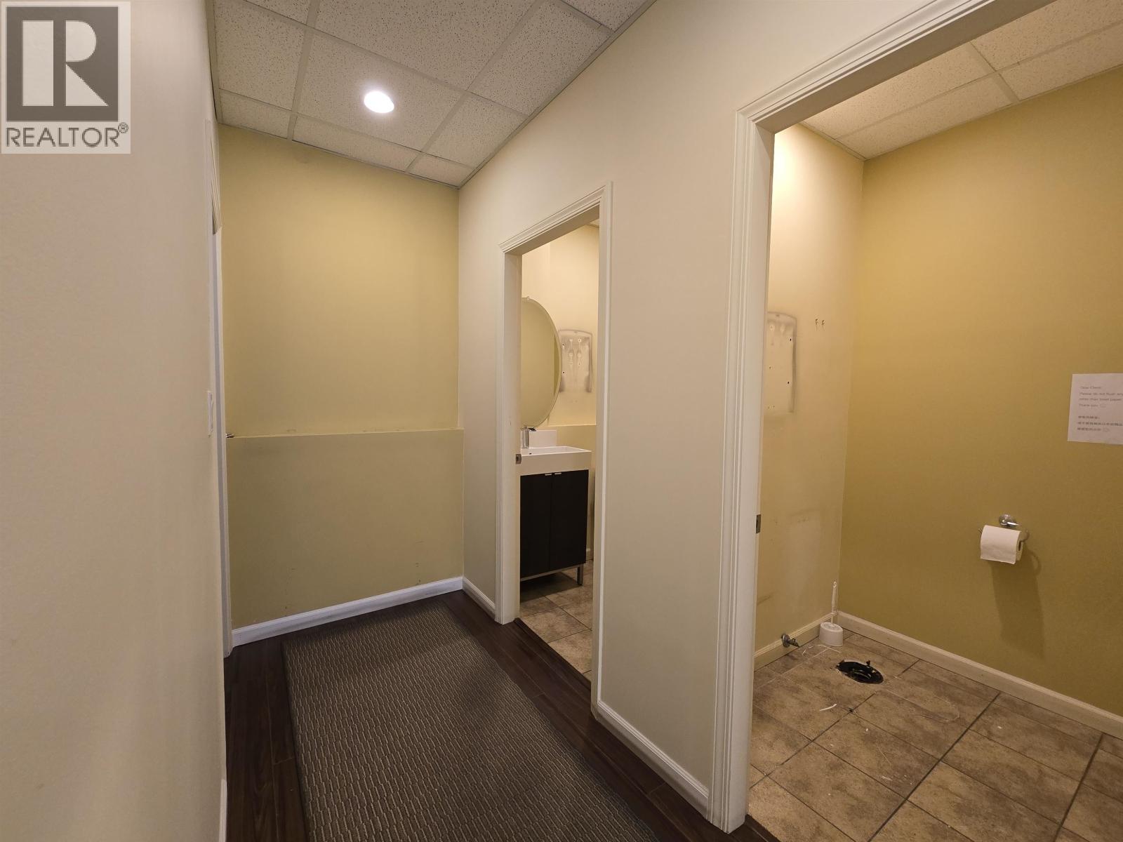 170 8351 Alexandra Road Property Photo 24