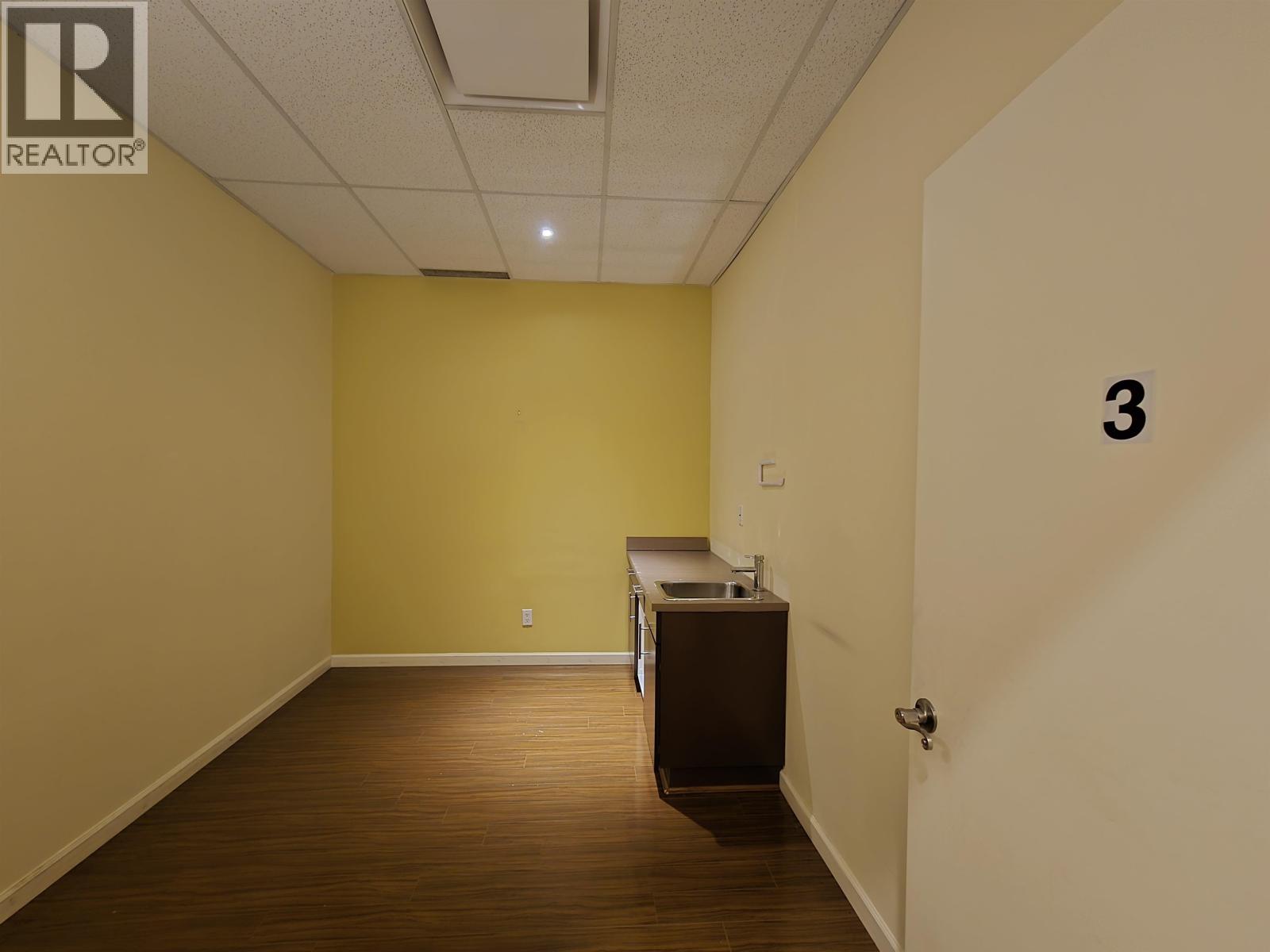 170 8351 Alexandra Road Property Photo 37