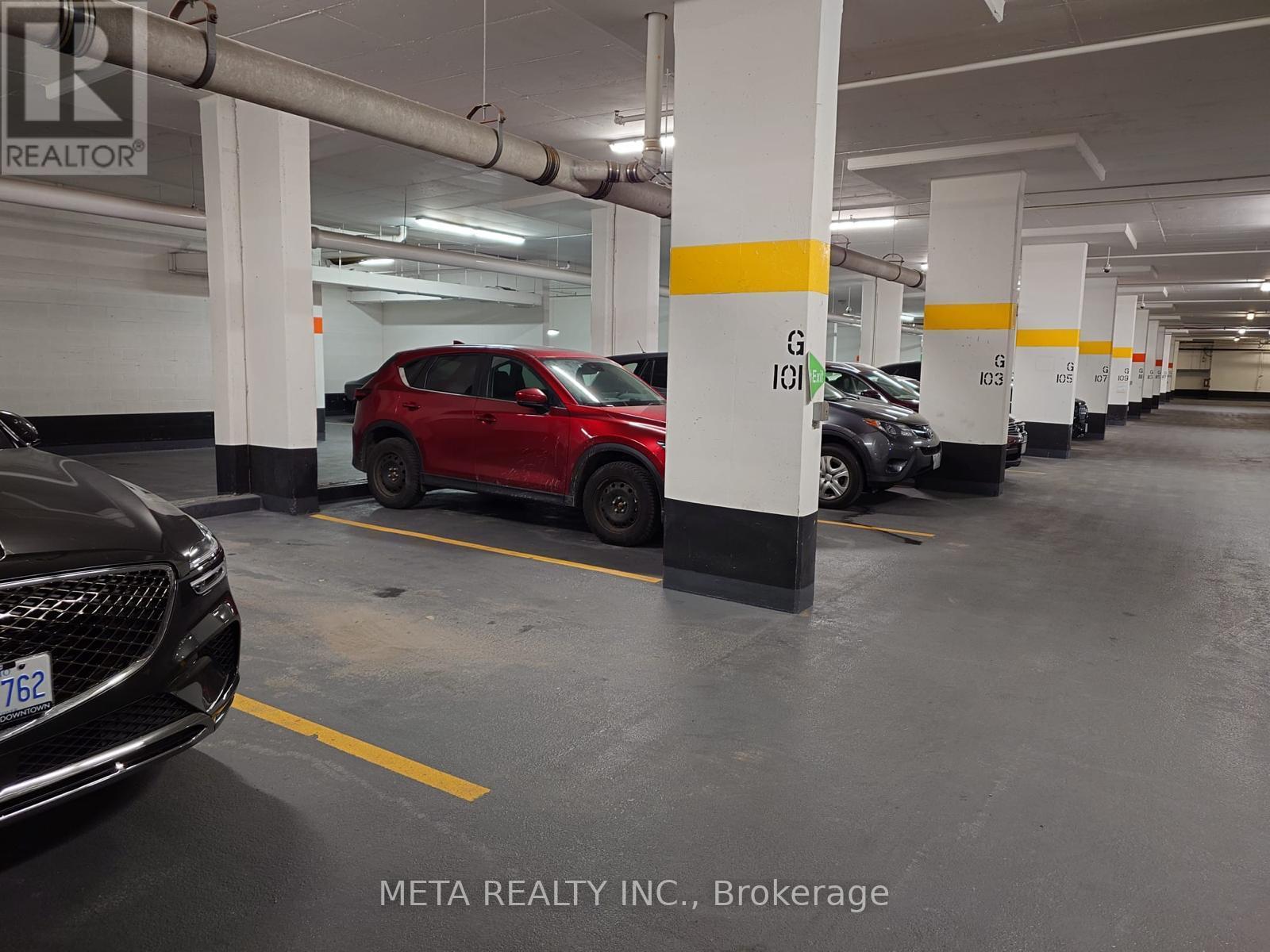B-101 - 15 Queens Quay E Property Photo 2