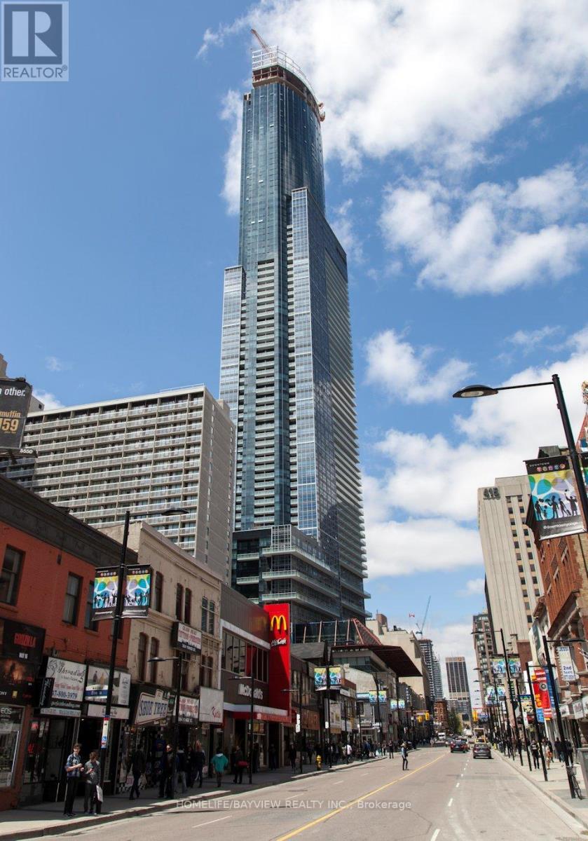 116/117 - 384 Yonge Street Property Photo 1