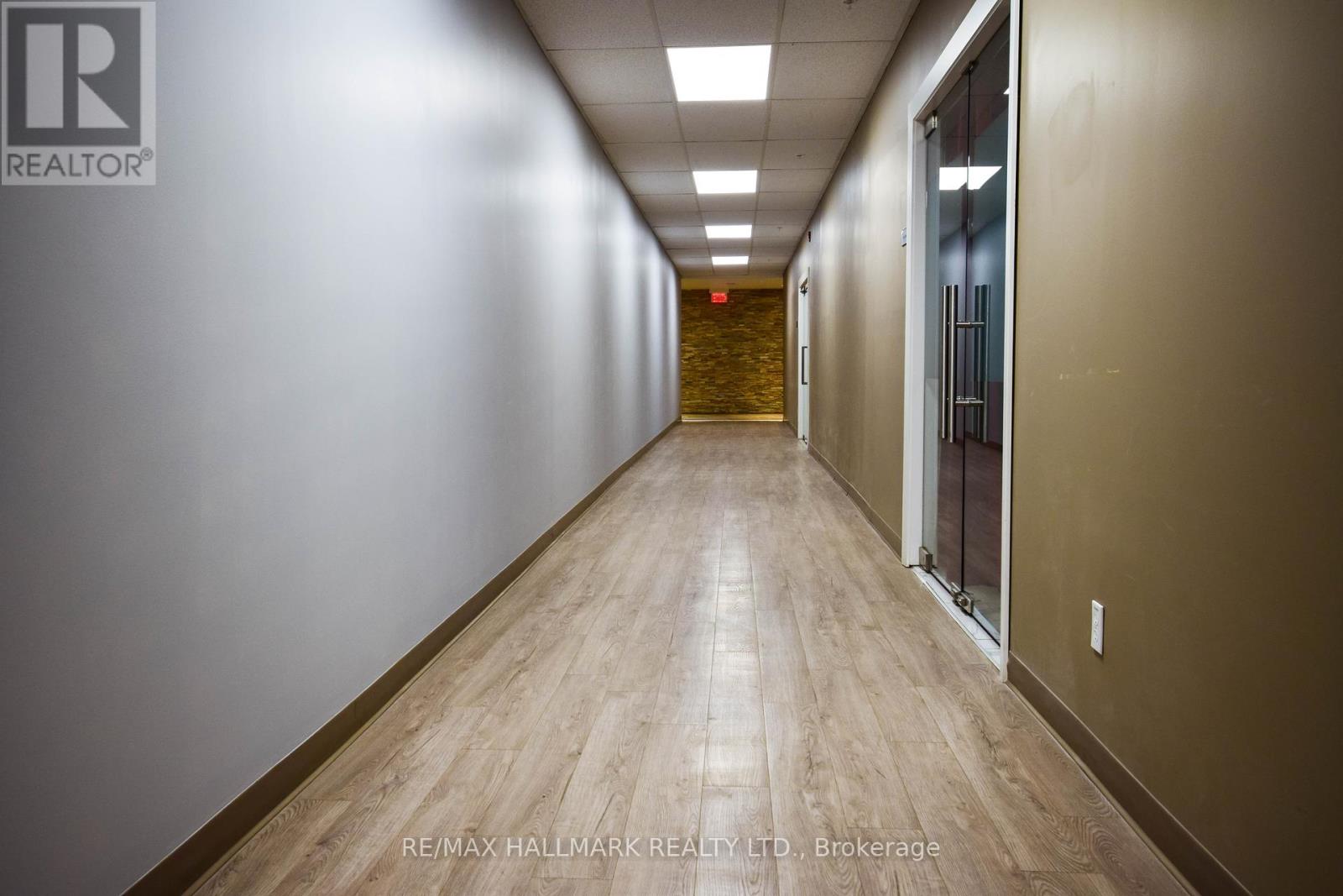 501 - 685 Sheppard Avenue E Property Photo 11