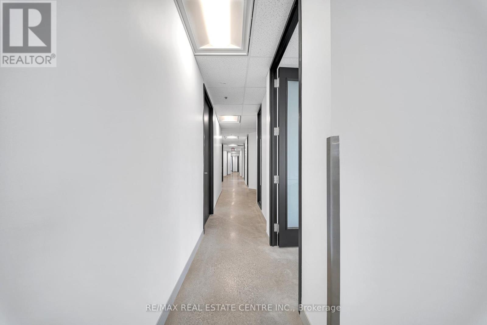 200 F - 5700 Yonge Street Road Property Photo 16