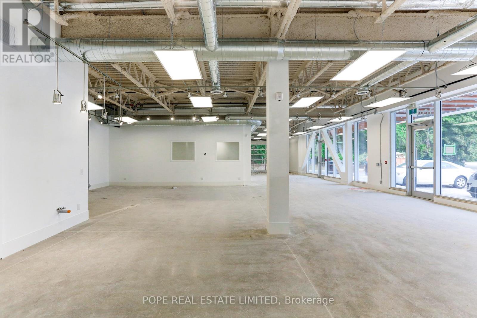 105&106 - 52 Scarsdale Road Property Photo 6
