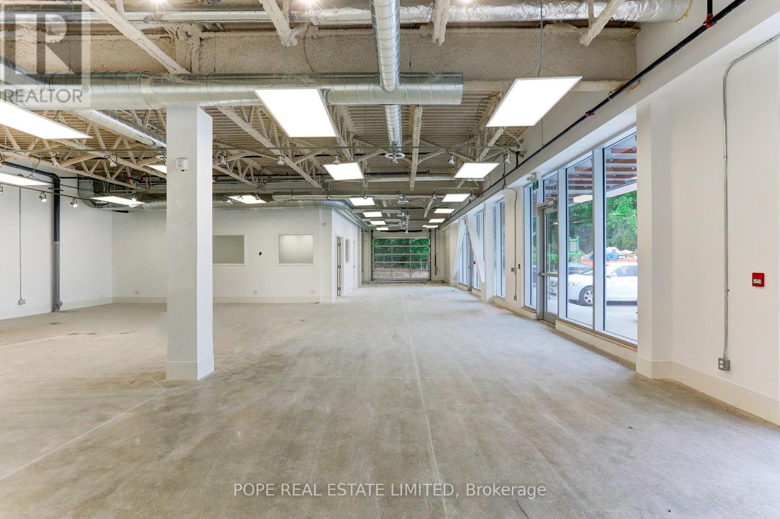 105&106 - 52 Scarsdale Road Property Photo 8