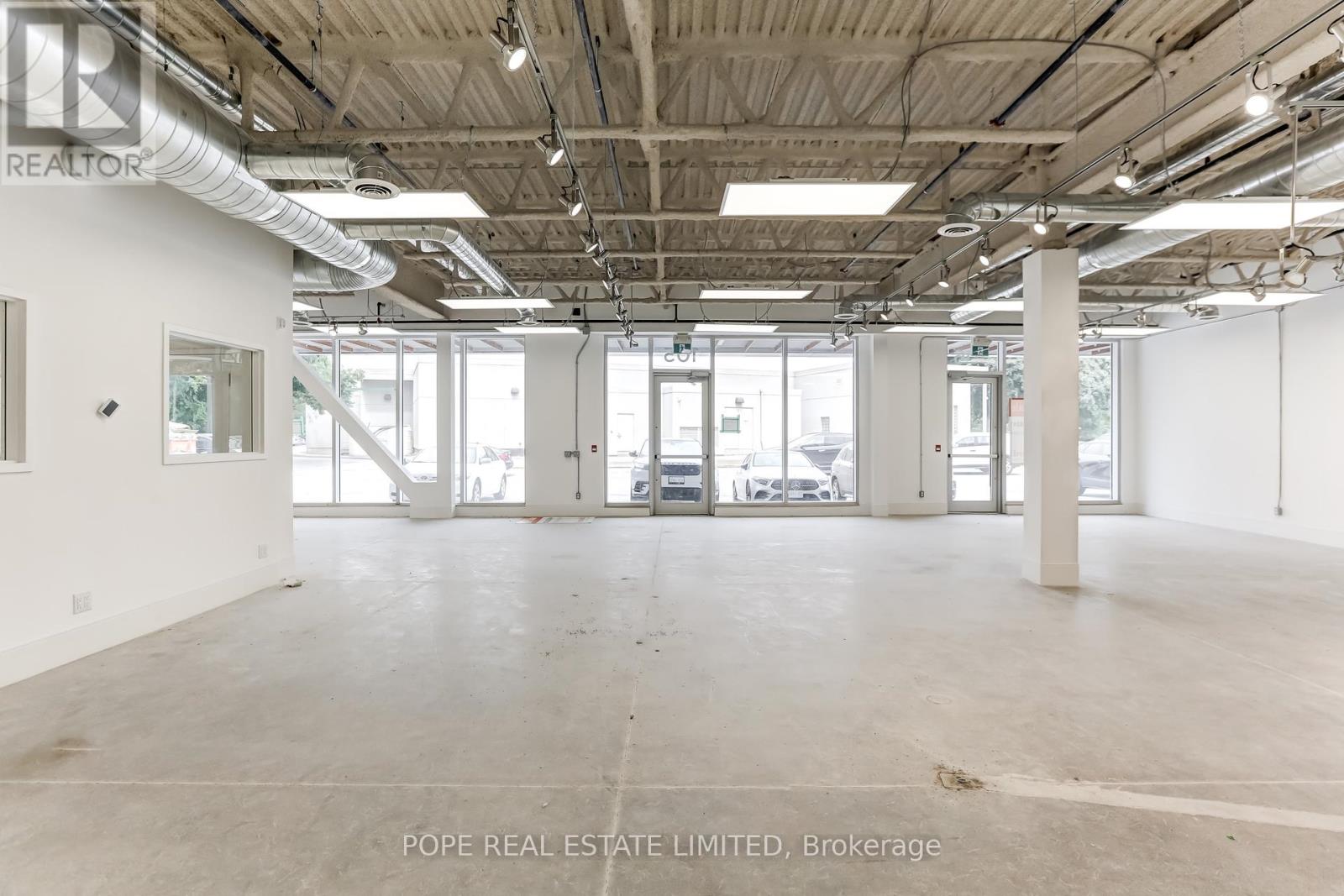 105&106 - 52 Scarsdale Road Property Photo 15
