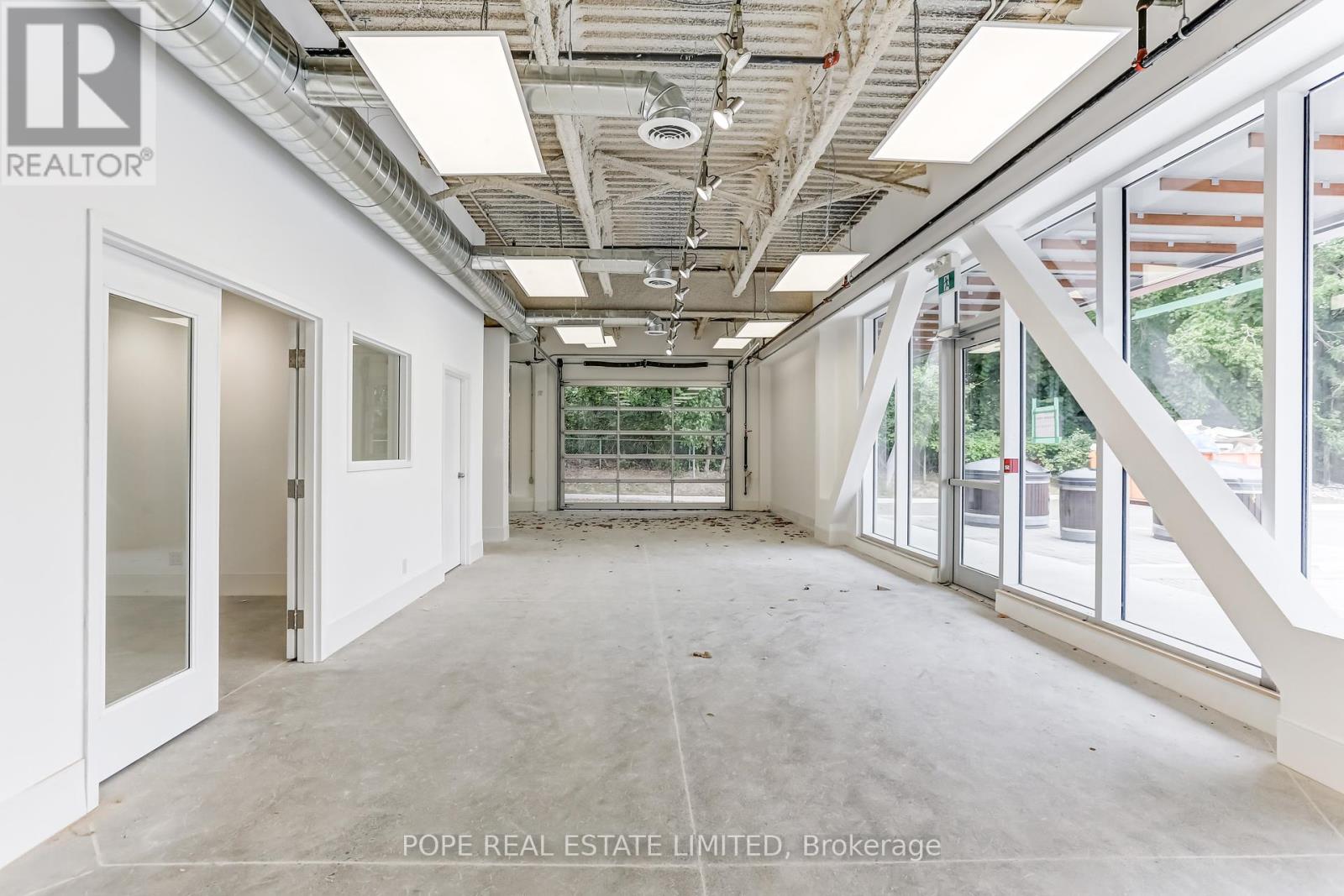 105&106 - 52 Scarsdale Road Property Photo 18