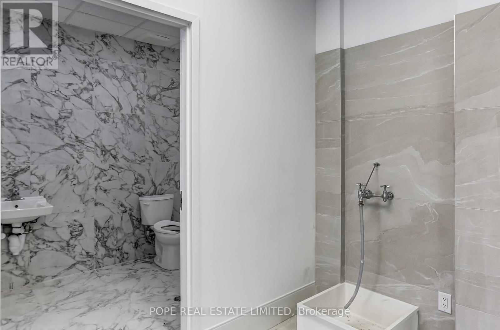 105&106 - 52 Scarsdale Road Property Photo 28