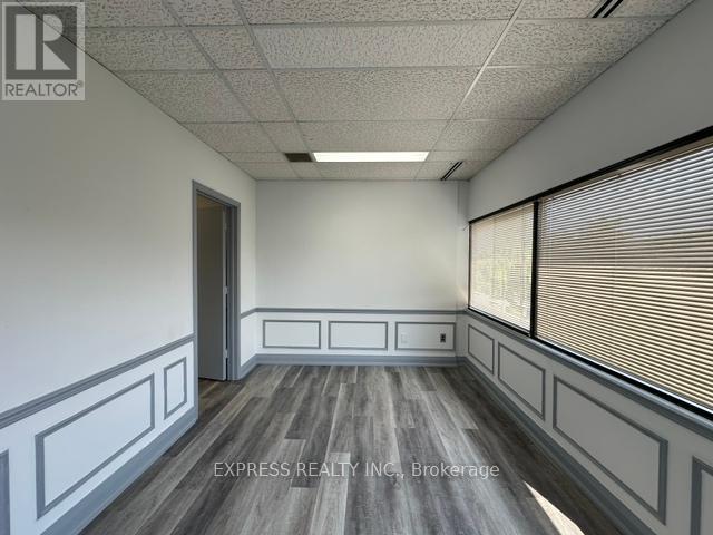 307 - 121 Willowdale Avenue Property Photo 4
