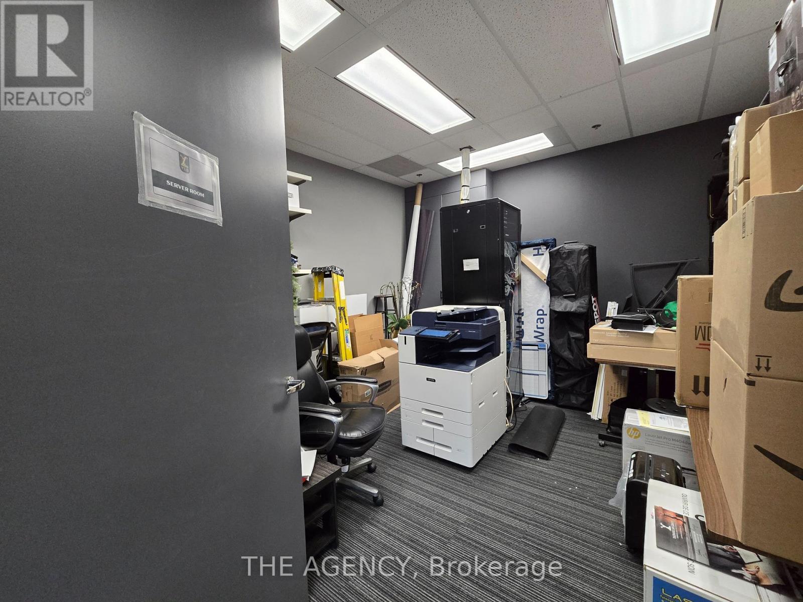 1050a - 5255 Yonge Street Property Photo 7