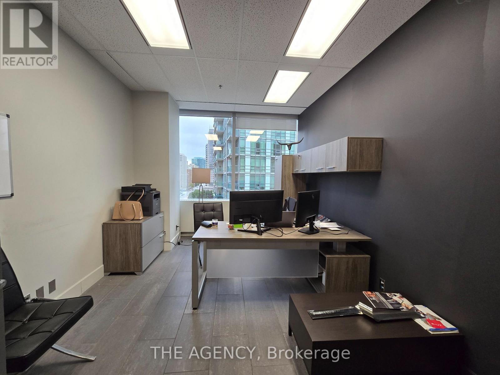 1050b - 5255 Yonge Street Property Photo 6
