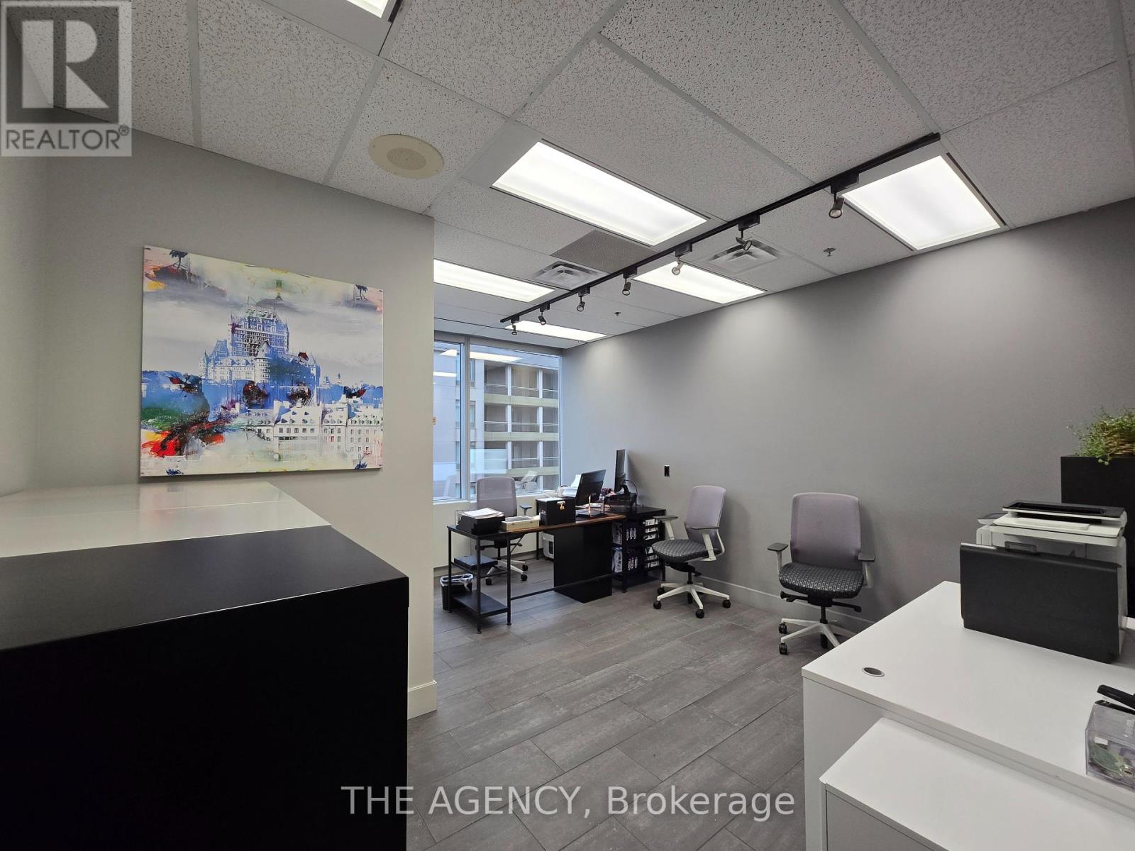 1050b - 5255 Yonge Street Property Photo 9