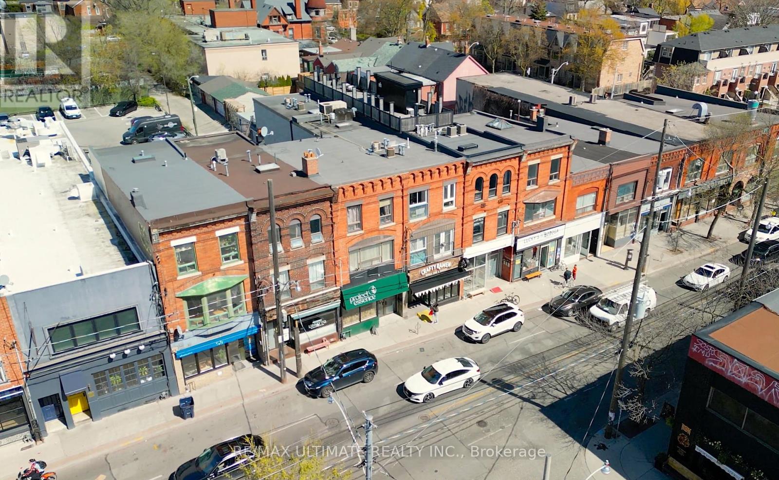 217 Ossington Avenue Property Photo 3