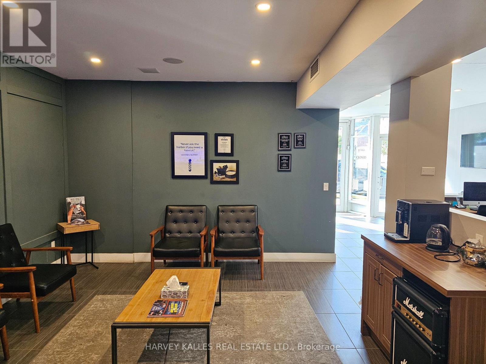 3285 Yonge Street Property Photo 14